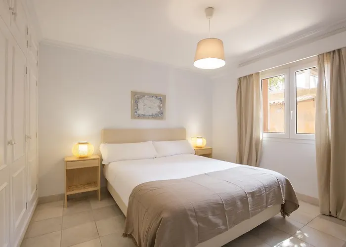 Villa Llenaire - La Goleta Hotel De Mar & Villas